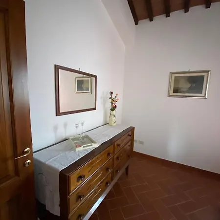 Masso Alle Rose Di Santarsiero Serena Farm stay