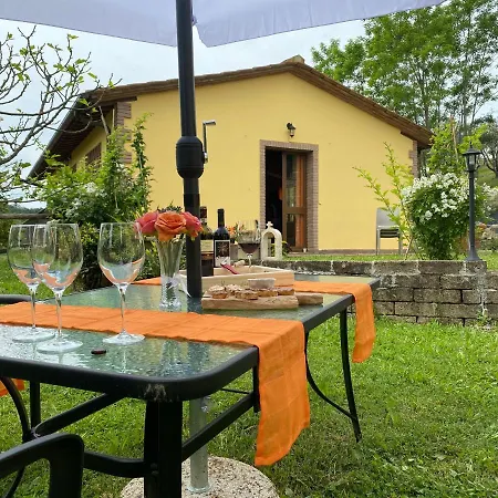 Masso Alle Rose Di Santarsiero Serena Farm stay *