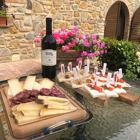 Masso Alle Rose Di Santarsiero Serena Farm stay